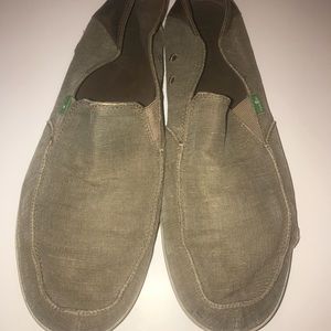 Men’s slip on sanuk